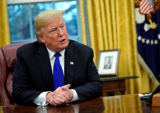 Ông Trump tự tin không làm gì sai và khẳng định dân Mỹ sẽ nổi dậy nếu ông bị luận tội - Ảnh 1. Ông Trump tự tin không làm gì sai và khẳng định dân Mỹ sẽ nổi dậy nếu ông bị luận tội - Ảnh 1.