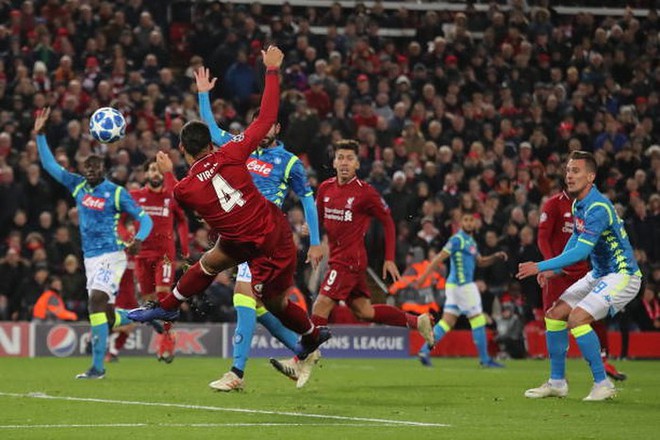Toàn cảnh Liverpool 1-1 Napoli: The Kop thoát hiểm nhờ chỉ số phụ - Ảnh 8.