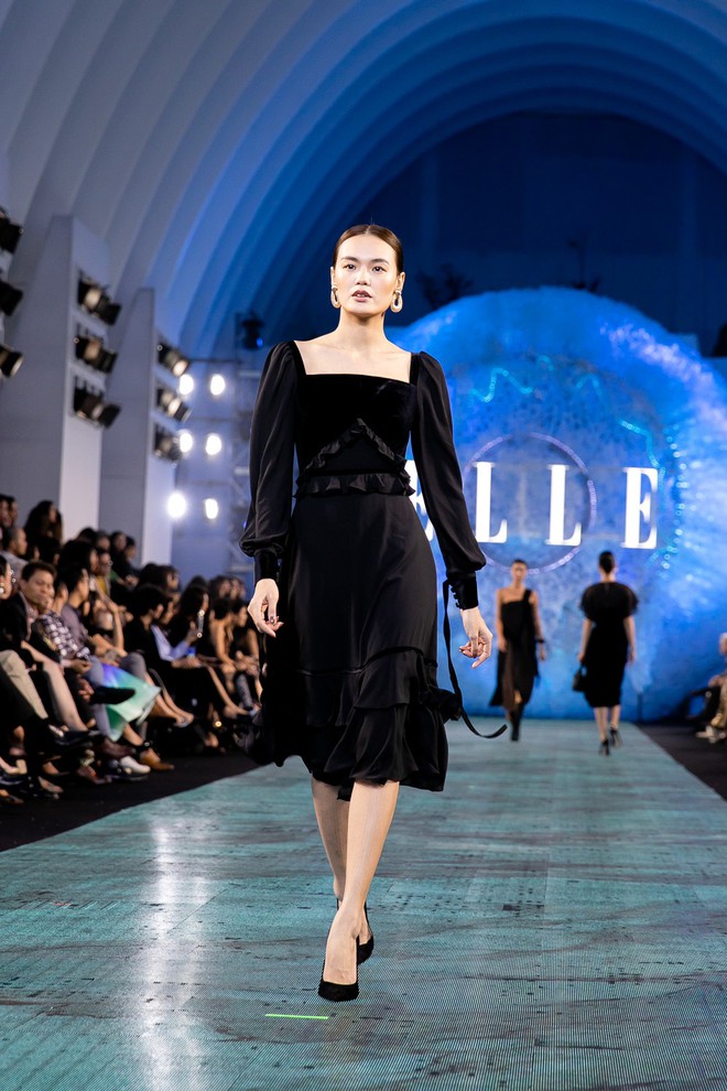 Thu Phương khoe em gái nổi tiếng, Phạm Quỳnh Anh mặc gợi cảm đến ủng hộ Hà Tăng - Ảnh 13.