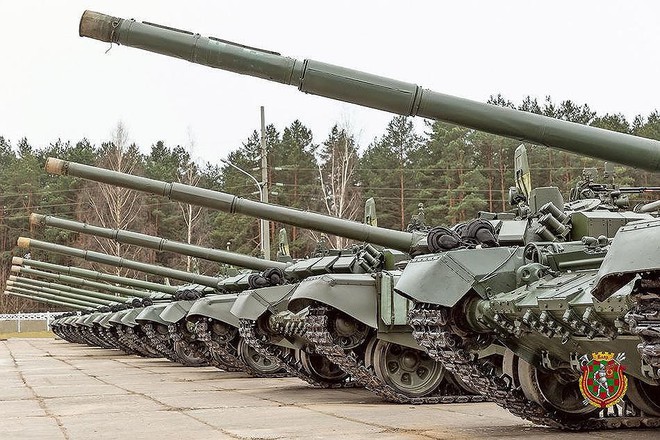[ẢNH] Nga cấp tốc tăng cường xe tăng T-72B3 tới biên giới Ukraine trong tình hình nóng - Ảnh 1.