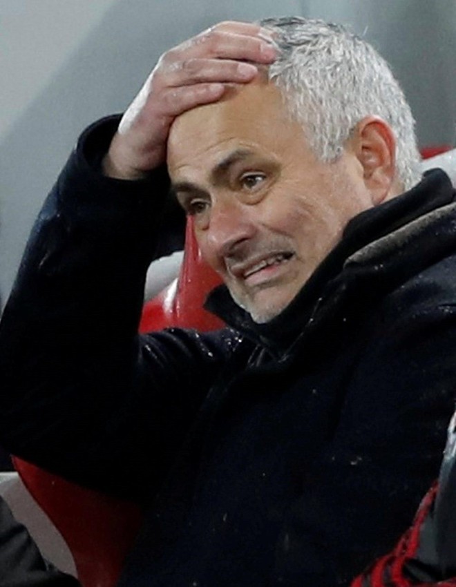 Thống kê quá tệ khiến Jose Mourinho có thể bị sa thải ở Man United - Ảnh 1.
