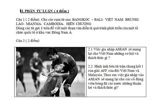 Trận chung kết của đội tuyển Việt Nam ở AFF cup vào đề thi - Ảnh 1.