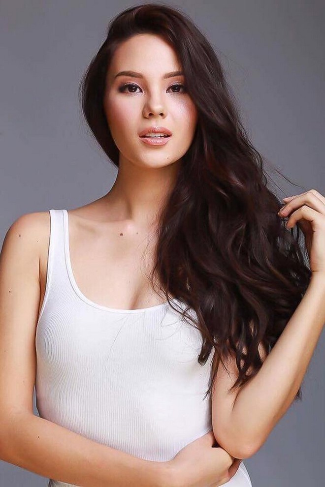 Hành trình dậy thì thành công từ thời thơ bé cho tới khi trưởng thành của Tân Hoa hậu Hoàn vũ 2018 - Ảnh 17.