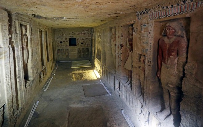 Bên trong ngôi mộ 4.400 tuổi vừa được phát hiện ở Ai Cập - Ảnh 7.