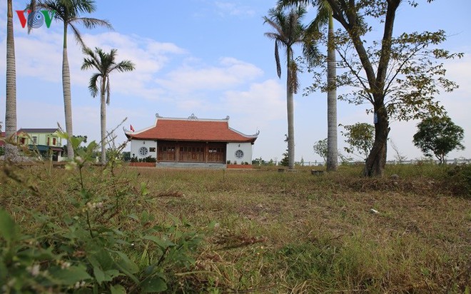 Ảnh: “Hoang tàn” di tích cấp quốc gia 25 tỷ chưa hẹn ngày hoàn thành - Ảnh 3.