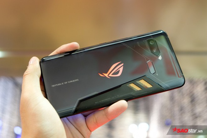 Siêu smartphone hầm hố dành cho game thủ của Asus chính thức lên kệ tại Việt Nam - Ảnh 9.