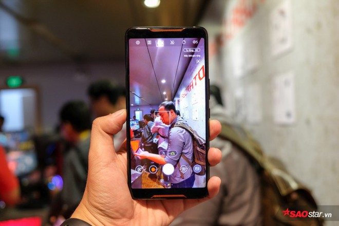 Siêu smartphone hầm hố dành cho game thủ của Asus chính thức lên kệ tại Việt Nam - Ảnh 10.