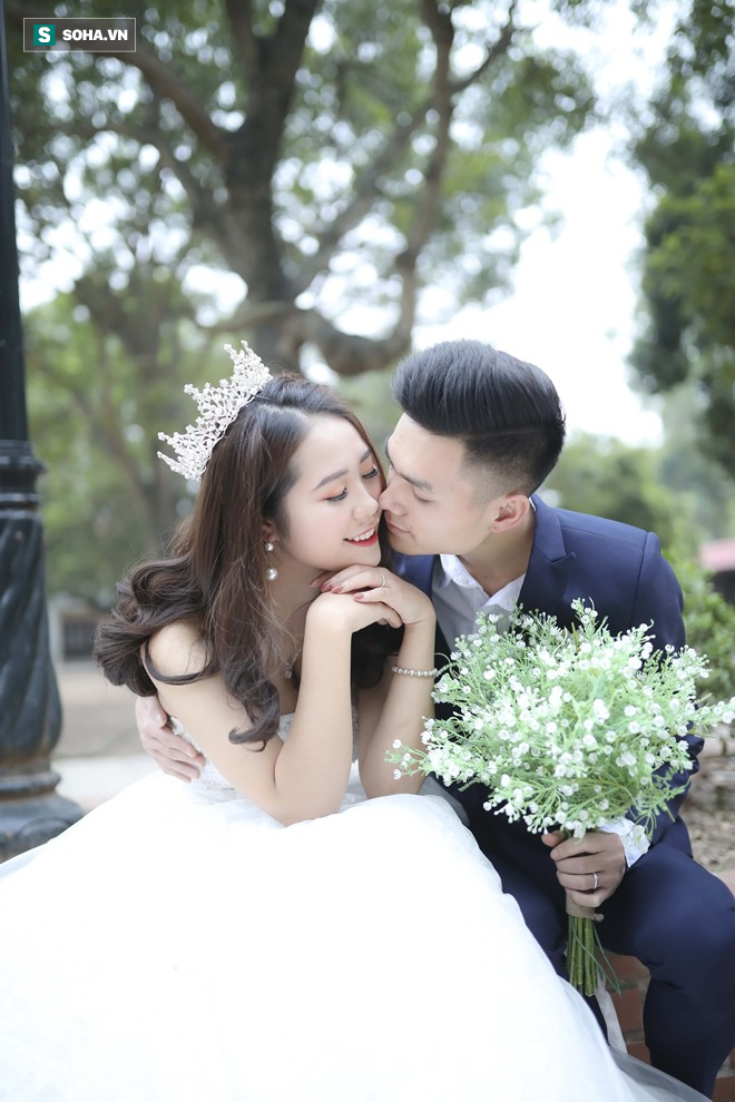 Chưa tin được cầu hôn, cô gái đã bị rủ về trường cũ chụp ảnh cưới đúng ngày Việt Nam vô địch AFF Cup 2018 - Ảnh 8.