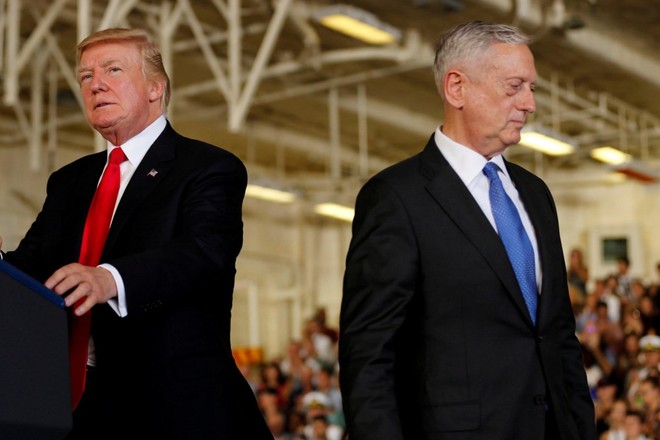 Tướng Mattis từ chức, Tổng thống Trump cô độc hơn bao giờ hết trong Nhà Trắng - Ảnh 1.