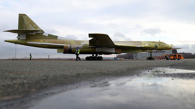 [ẢNH] Nga chính thức xuất xưởng máy bay ném bom chiến lược Tu-160M2 sản xuất mới đầu tiên - Ảnh 14.