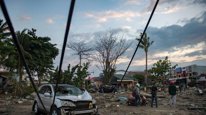 Nạn nhân tăng vọt, đội ngũ bác sĩ phẫu thuật được triển khai, TT Indonesia tới thăm hiện trường - Ảnh 13.