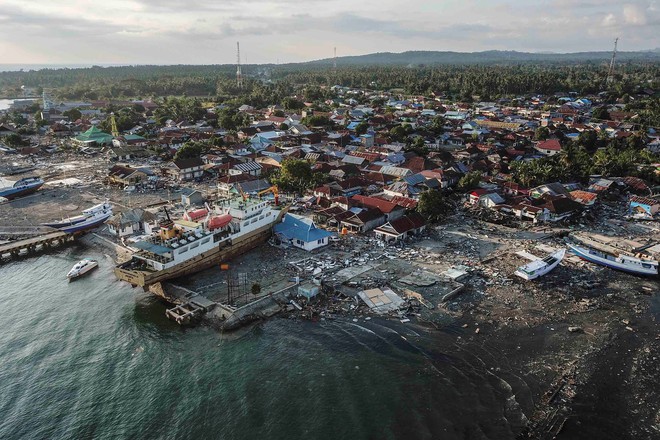 Thảm họa chồng chất tang thương: Indonesia đối mặt nguy cơ với trận sóng thần tiếp theo - Ảnh 1.