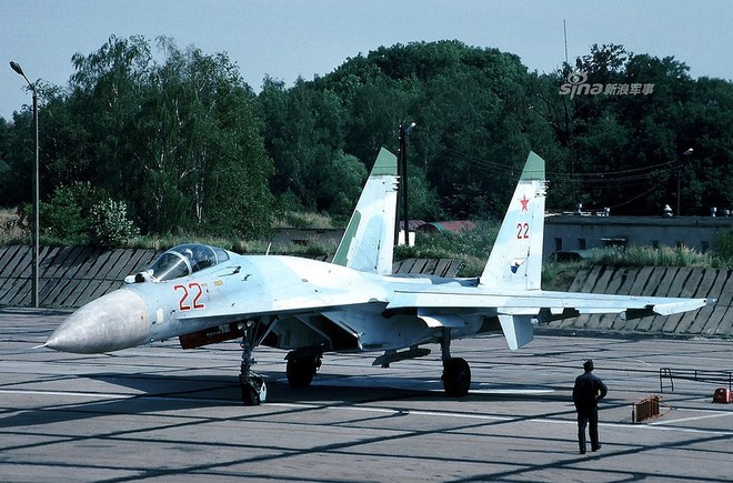 [ẢNH] Ngạc nhiên trước hình ảnh Không quân Nga cách đây gần 3 thập niên - Ảnh 5.