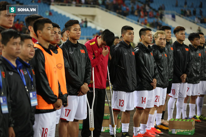 Sao Việt Nam nghẹn ngào khóc khi hát Quốc ca vì chấn thương, lỡ Asian Cup - Ảnh 8.