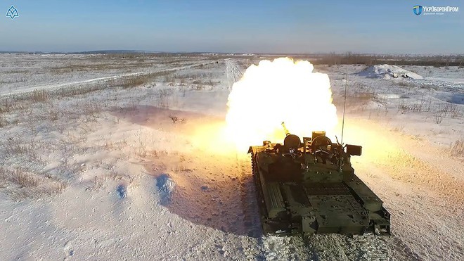 [ẢNH] Quảng cáo sánh ngang T-90 nhưng vì sao T-64BM Bulat Ukraine bị coi là nỗi thất vọng lớn? - Ảnh 15.