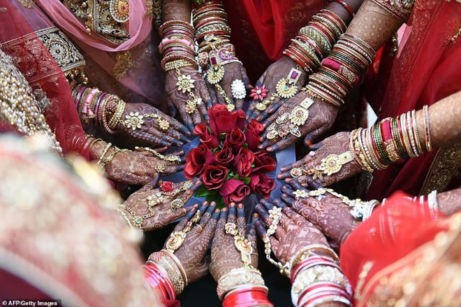 Đại gia kim cương tài trợ cho đám cưới của hơn 3.000 cô dâu suốt 8 năm - Ảnh 6.