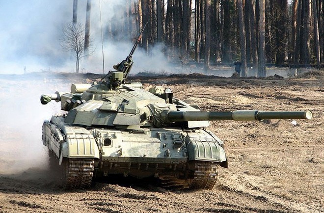 [ẢNH] Quảng cáo sánh ngang T-90 nhưng vì sao T-64BM Bulat Ukraine bị coi là nỗi thất vọng lớn? - Ảnh 8.