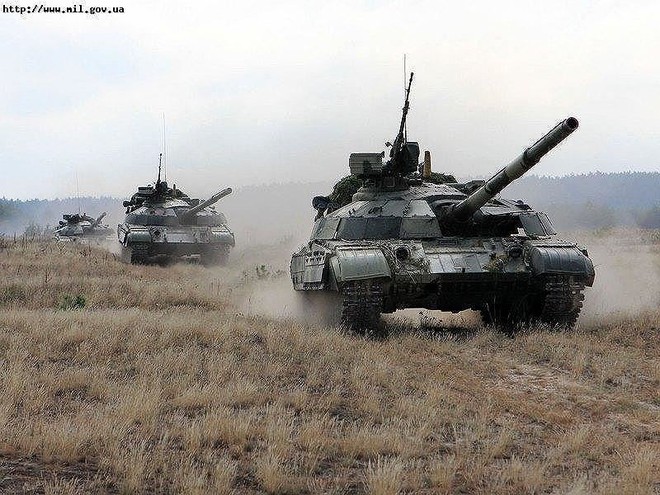 [ẢNH] Quảng cáo sánh ngang T-90 nhưng vì sao T-64BM Bulat Ukraine bị coi là nỗi thất vọng lớn? - Ảnh 10.