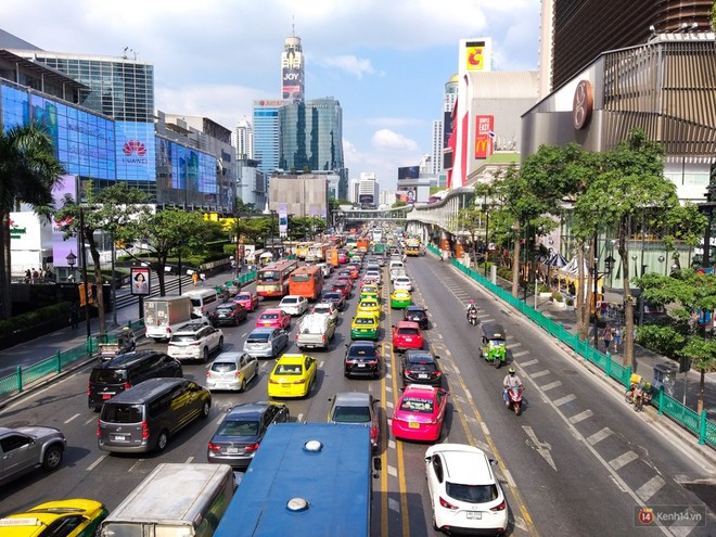 Mang điện thoại 4 camera sang Bangkok chơi, đây là những gì mà tôi có được - Ảnh 12.