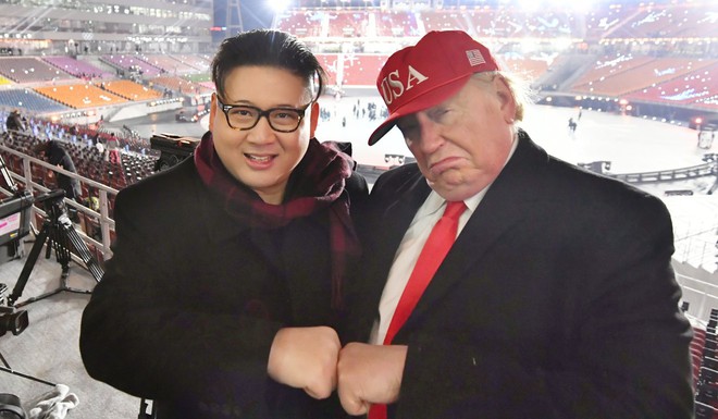 Donald Trump và Kim Jong Un bất ngờ khuấy động lễ khai mạc Olympic - Ảnh 1.