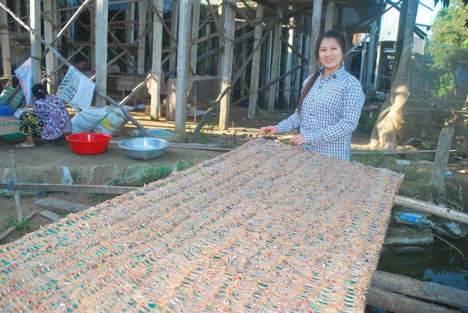 Giáp Tết, vũ nữ chân dài... lên ngôi! - Ảnh 11.