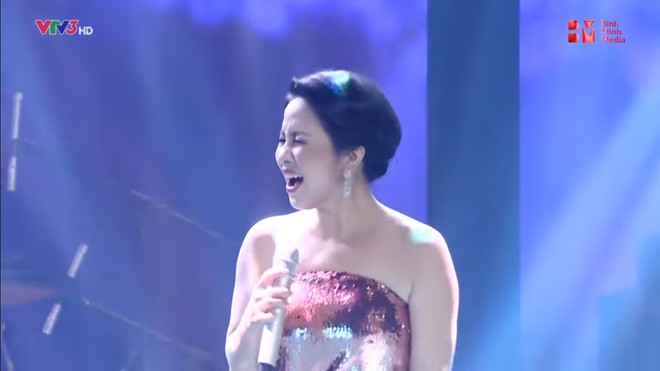 Diva Mỹ Linh: Tôi mong mọi người hiểu cho vì tôi bị điều tiếng này lâu rồi - Ảnh 2.