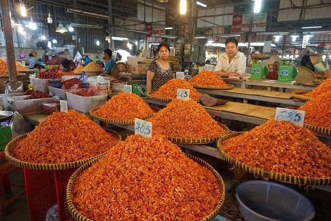 Chợ thủy hải sản khô lớn nhất Sài Gòn tất bật ngày cận Tết - Ảnh 13.