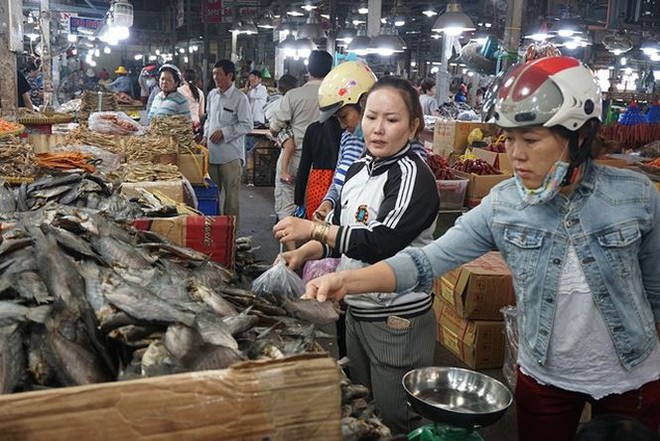 Chợ thủy hải sản khô lớn nhất Sài Gòn tất bật ngày cận Tết - Ảnh 20.