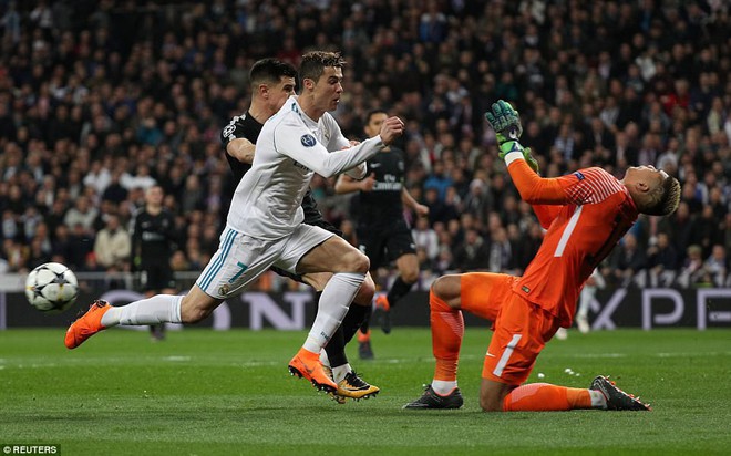 Lội ngược dòng bằng cú đúp khó tin, Ronaldo khiến Neymar nuốt hận - Ảnh 9.