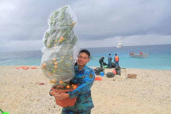 “Đội đặc nhiệm” ở cực Nam quần đảo Trường Sa - Ảnh 10.