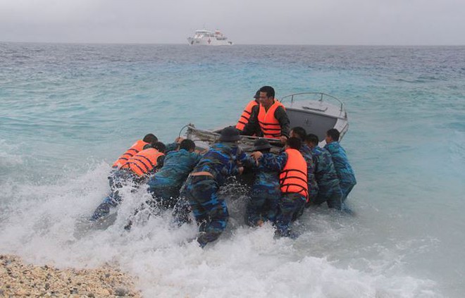 “Đội đặc nhiệm” ở cực Nam quần đảo Trường Sa - Ảnh 12.