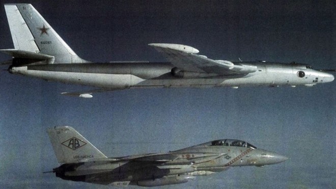 Ảnh: Myasishchev M-4, đối thủ đáng gờm của pháo đài bay B-52 - Ảnh 5.