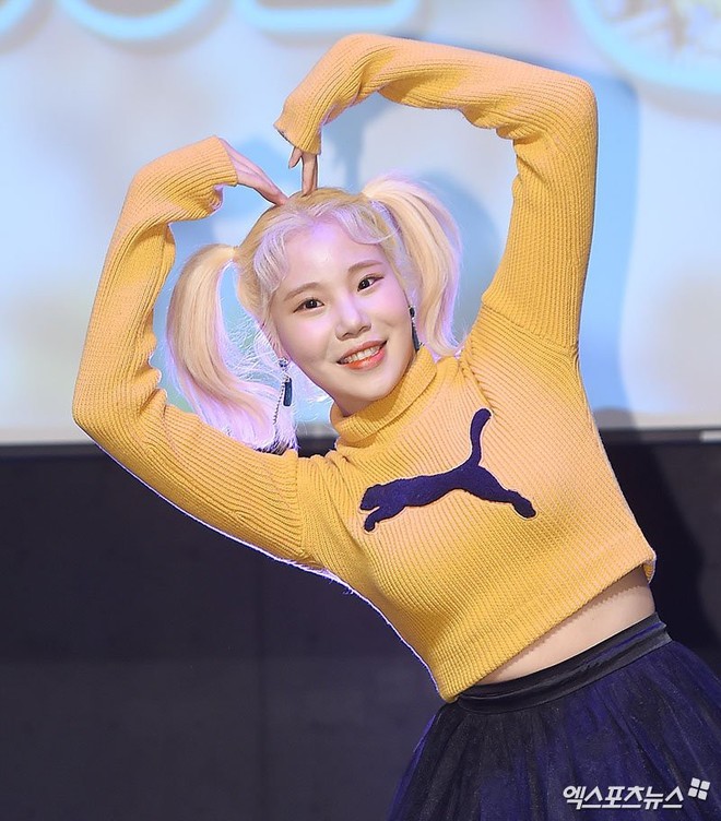 JooE bị chê xấu nhất lịch sử Kpop: Từ scandal ảnh lừa tình, bắt nạt đến minh chứng idol không cần cứ xinh mới nổi - Ảnh 7.