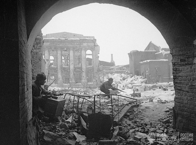 Những hình ảnh hiếm về Chiến thắng Stalingrad cách đây 75 năm - Ảnh 3.