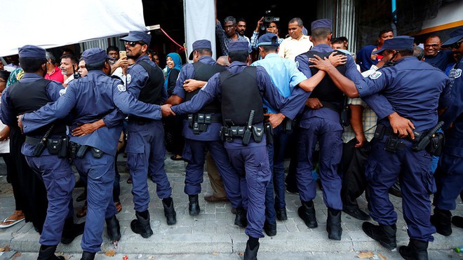 Hạm đội Trung Quốc nghi chi viện chính phủ Maldives thực ra làm gì ở Ấn Độ Dương? - Ảnh 1.