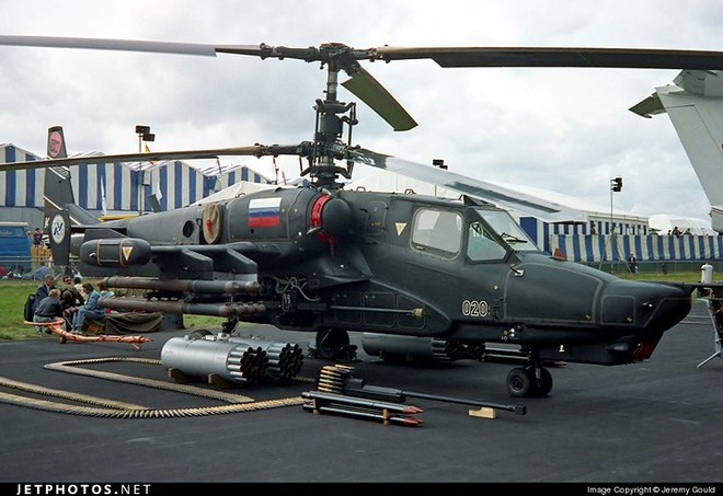 Soi sức mạnh trực thăng “cá mập đen” Ka-50 của Nga - Ảnh 7.
