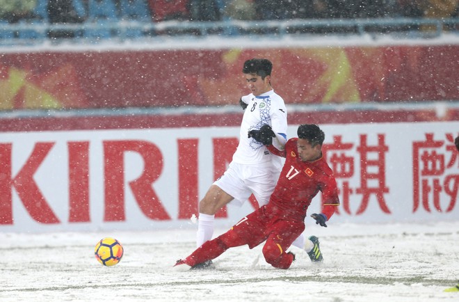 Tuyết rơi nặng hạt, U23 Việt Nam vẫn ra sân, nhưng đại gia châu Âu lại được nghỉ - Ảnh 5.