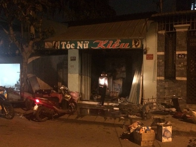 Tiếng kêu cứu tuyệt vọng trong căn nhà cháy làm 2 người chết ở Sài Gòn - Ảnh 1.