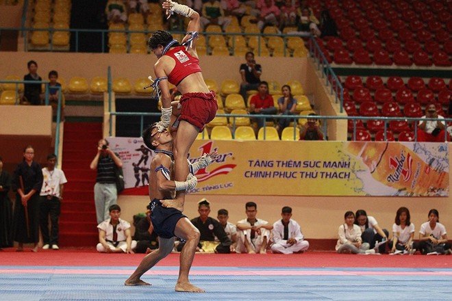 Cơn bão Flores: Bao giờ võ thuật Việt Nam mới thoát khỏi kiếp nạn này? - Ảnh 2.