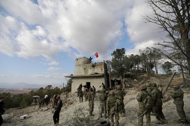 Cận cảnh hoạt động của lực lượng Thổ Nhĩ Kỳ ở Syria - Ảnh 20.