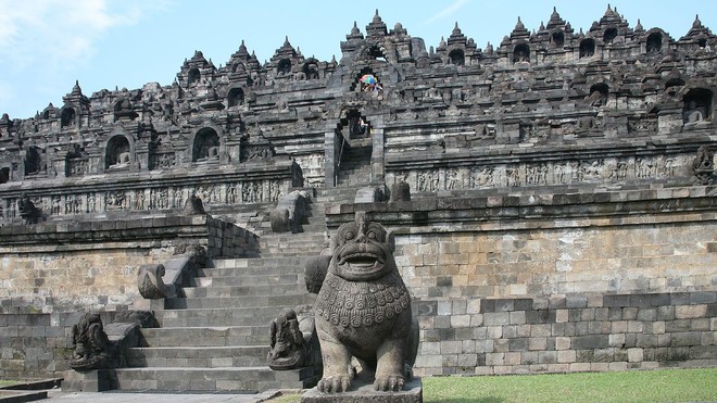 Ngôi đền Phật giáo lớn nhất thế giới: Nơi ngắm bình minh và hoàng hôn tuyệt đẹp! - Ảnh 3.