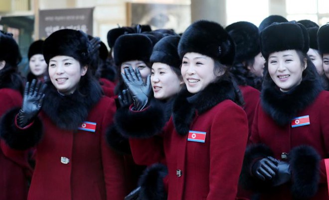 Cận cảnh nhan sắc 229 mỹ nữ thuộc đội quân sắc đẹp Triều Tiên vừa đổ bộ Hàn Quốc - Ảnh 6.