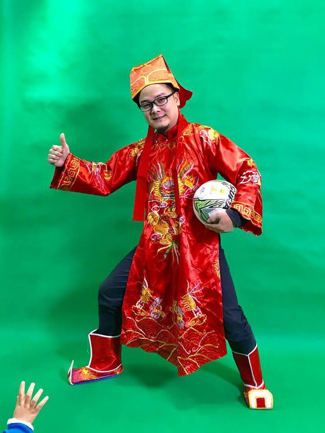 Rocker Việt ca ngợi HLV Park Hang Seo trên nền nhạc Gangnam Style - Ảnh 3.