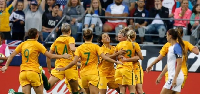 Úc chạy đua World Cup 2023 để… tăng trưởng kinh tế - Ảnh 1.