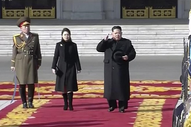Ảnh: Vũ khí “khủng” của Triều Tiên phô diễn tại lễ duyệt binh lớn 8/2 - Ảnh 21.