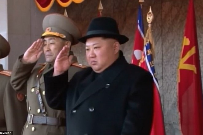 Ảnh: Vũ khí “khủng” của Triều Tiên phô diễn tại lễ duyệt binh lớn 8/2 - Ảnh 22.