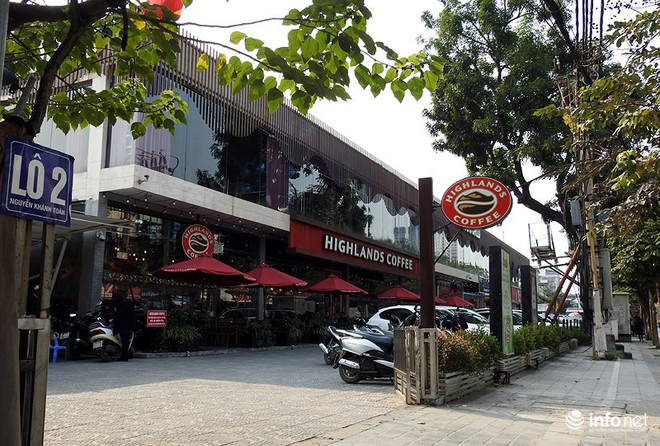 Cận cảnh nhà hàng, thương hiệu nổi tiếng mọc sai phạm trên kênh mương ở Hà Nội - Ảnh 7.
