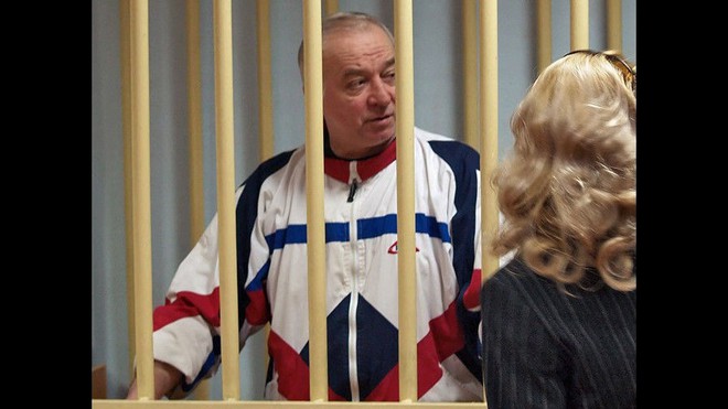 Anh trục xuất 23 nhà ngoại giao Nga vì vụ cựu điệp viên bị ám sát bằng chất độc thần kinh - Ảnh 1.