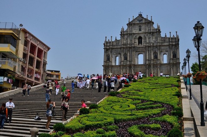 Nhà thờ to đẹp ở châu Á nổi tiếng vì cháy nhiều lần - Ảnh 5.