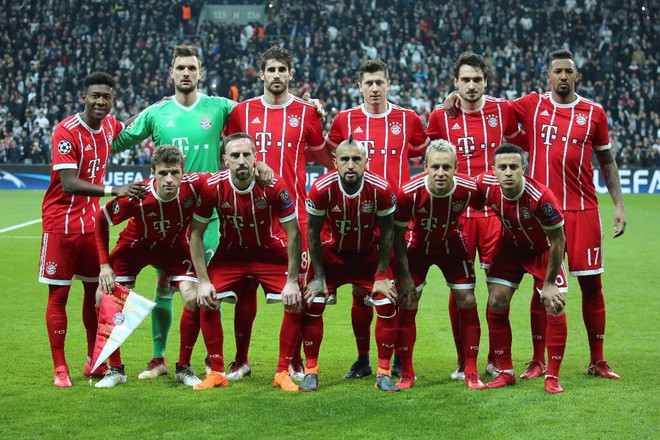 Besiktas 1-3 Bayern Munich: HLV Jupp Heynckes phá kỷ lục Champions League - Ảnh 2.